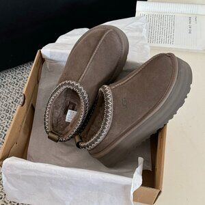 UGG Tazz Platform Shearling Lined Slipper